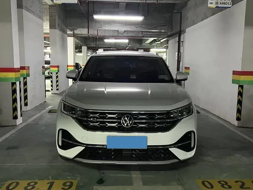 2024 Volkswagen Tayron X 2.0T 186HP L4 7DCT,autocango,china used car exporter,china ev exporter,chinese used car exporter,chinese used ev exporter