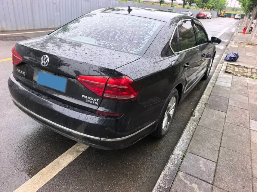 2017 Volkswagen Passat 1.4T 150HP L4 7DCT,autocango,china used car exporter,china ev exporter,chinese used car exporter,chinese used ev exporter