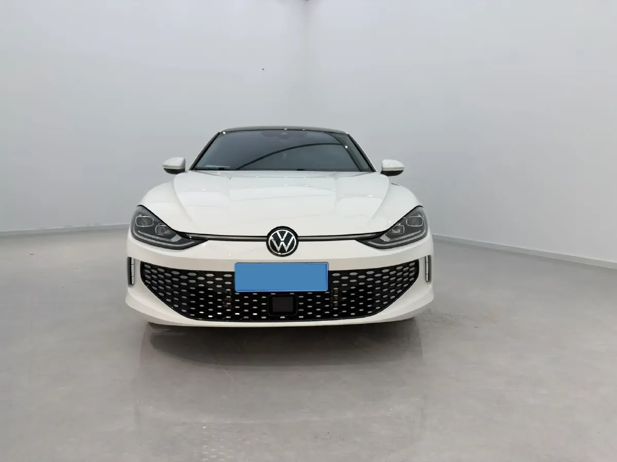 2023 Volkswagen Lamando 1.4T 150HP L4 7DCT,autocango,china used car exporter,china ev exporter,chinese used car exporter,chinese used ev exporter