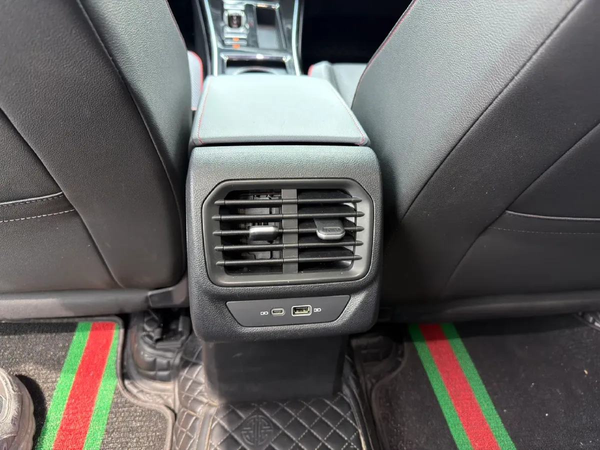 2023 Volkswagen Lamando 1.4T 150HP L4 7DCT,autocango,china used car exporter,china ev exporter,chinese used car exporter,chinese used ev exporter