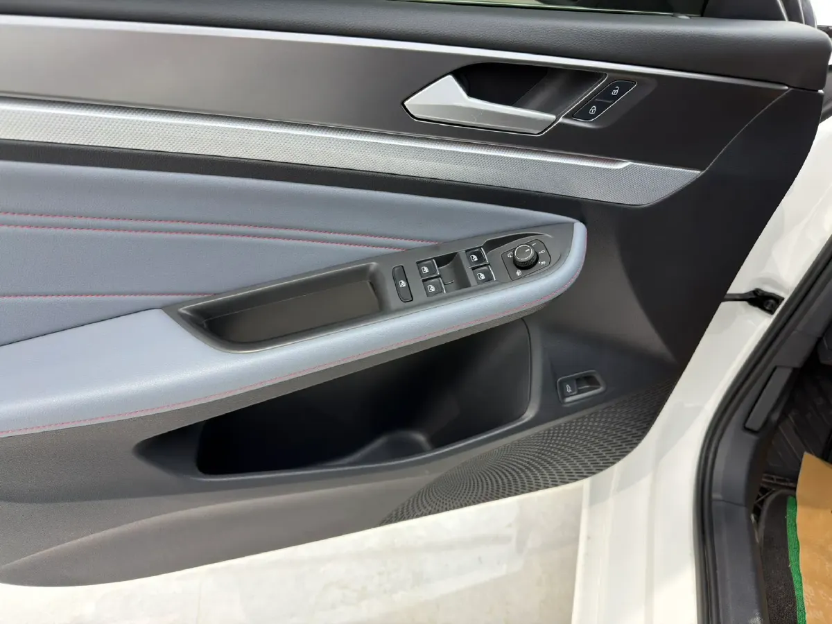 2023 Volkswagen Lamando 1.4T 150HP L4 7DCT,autocango,china used car exporter,china ev exporter,chinese used car exporter,chinese used ev exporter