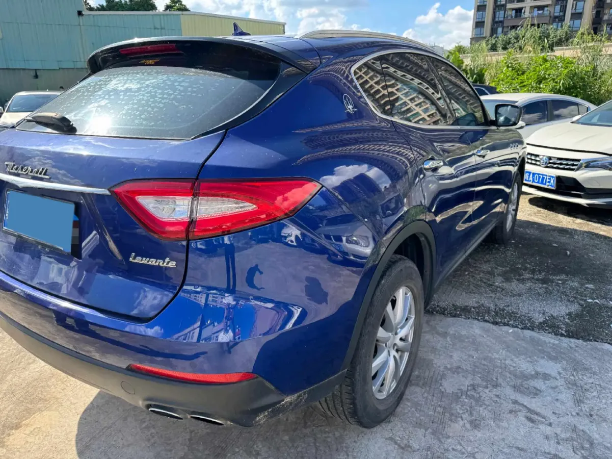 2018 Maserati Levante 3.0T 350HP V6 8AT,autocango,china used car exporter,china ev exporter,chinese used car exporter,chinese used ev exporter