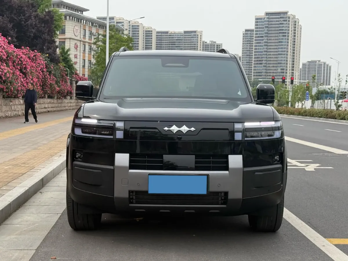 2025 FangChengBao Tai 7 1.5T 156HP L4 E-CVT PHEV,autocango,china used car exporter,china ev exporter,chinese used car exporter,chinese used ev exporter