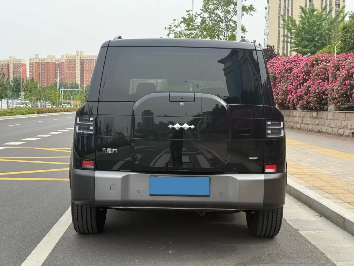 2025 FangChengBao Tai 7 1.5T 156HP L4 E-CVT PHEV,autocango,china used car exporter,china ev exporter,chinese used car exporter,chinese used ev exporter