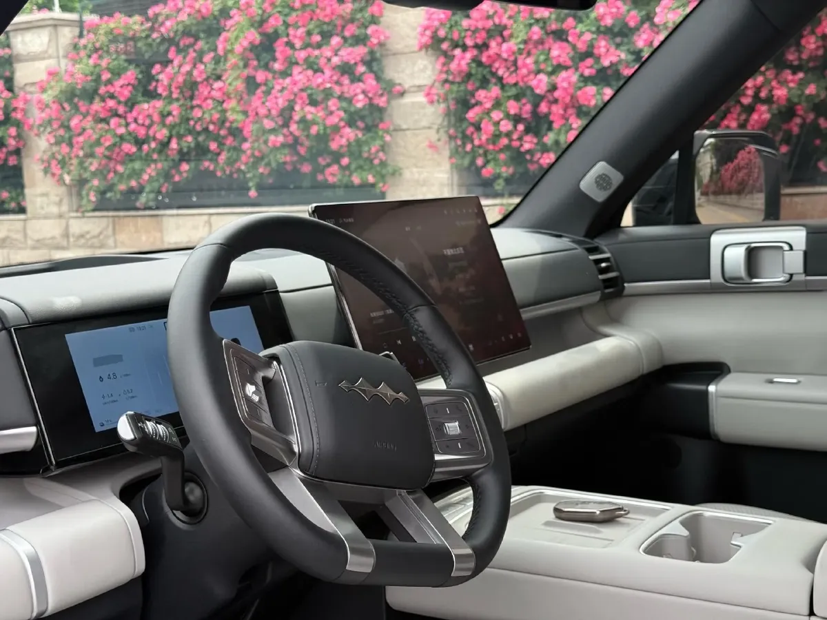 2025 FangChengBao Tai 7 1.5T 156HP L4 E-CVT PHEV,autocango,china used car exporter,china ev exporter,chinese used car exporter,chinese used ev exporter