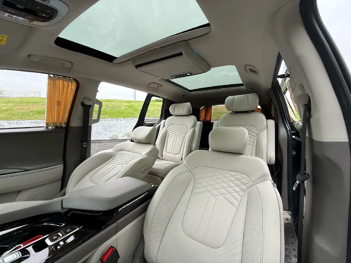 2021 Hyundai Custo 1.5T 170HP L4 8AT,autocango,china used car exporter,china ev exporter,chinese used car exporter,chinese used ev exporter