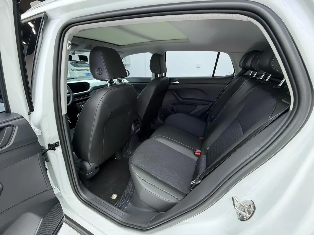 2021 Volkswagen Tacqua 1.5L 113HP L4 6AT,autocango,china used car exporter,china ev exporter,chinese used car exporter,chinese used ev exporter