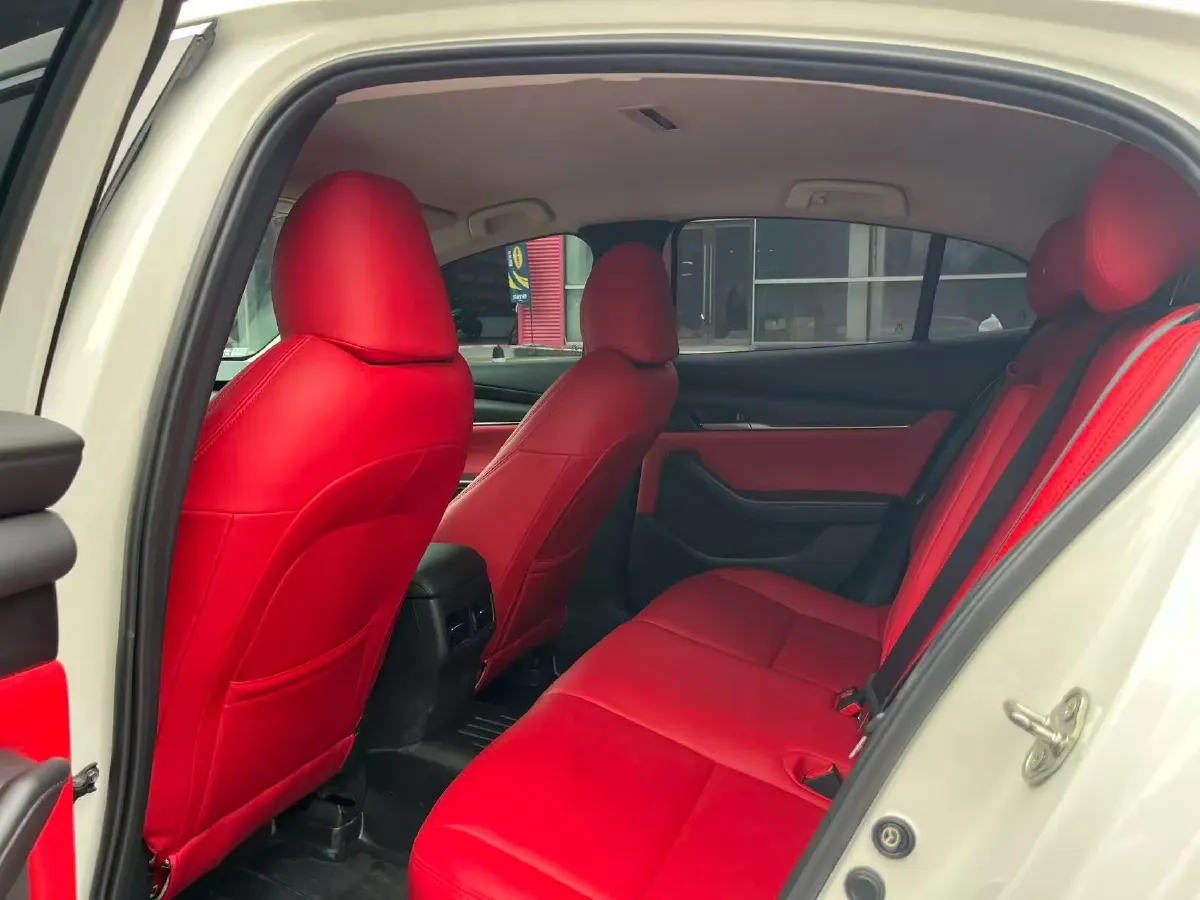 2021 Mazda 3 Axela 2.0L 158HP L4 6AT,autocango,china used car exporter,china ev exporter,chinese used car exporter,chinese used ev exporter