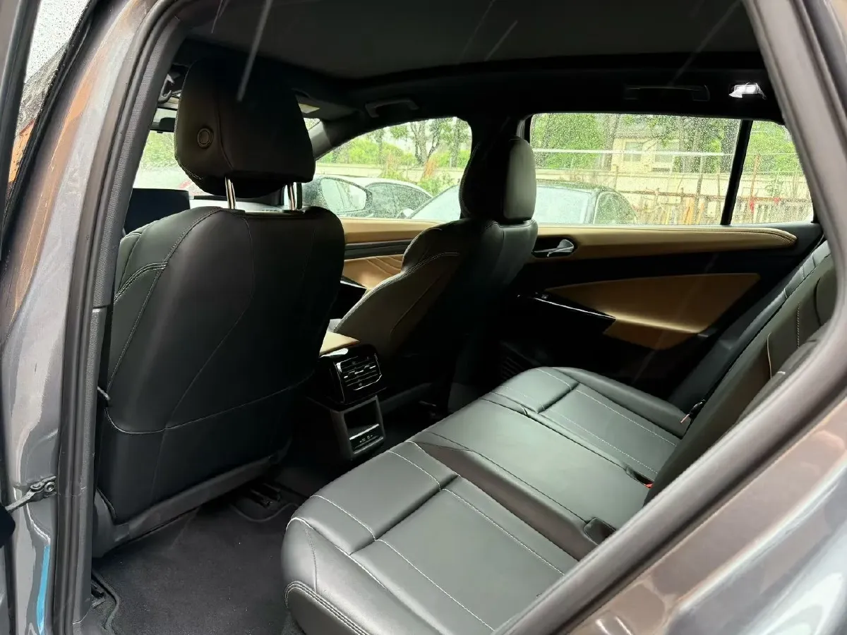 2022 Volkswagen ID.4 X BEV 83.4KWH,autocango,china used car exporter,china ev exporter,chinese used car exporter,chinese used ev exporter