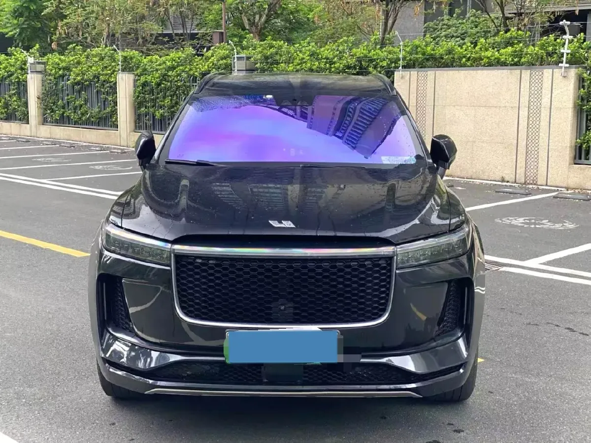 2020 Li ONE Range Extended 131HP REEV 40.5KWH,autocango,china used car exporter,china ev exporter,chinese used car exporter,chinese used ev exporter