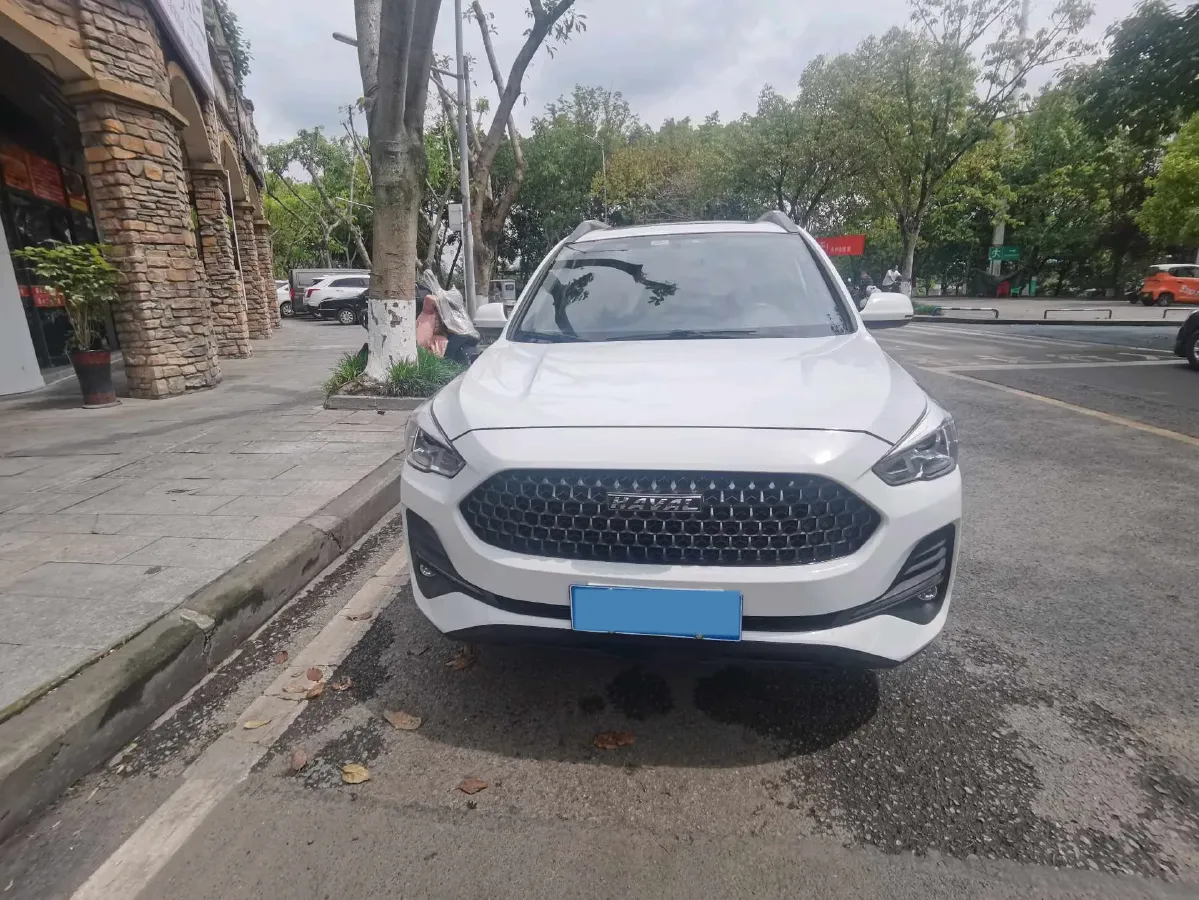 2019 Haval M6 1.5T 150HP L4 7DCT,autocango,china used car exporter,china ev exporter,chinese used car exporter,chinese used ev exporter