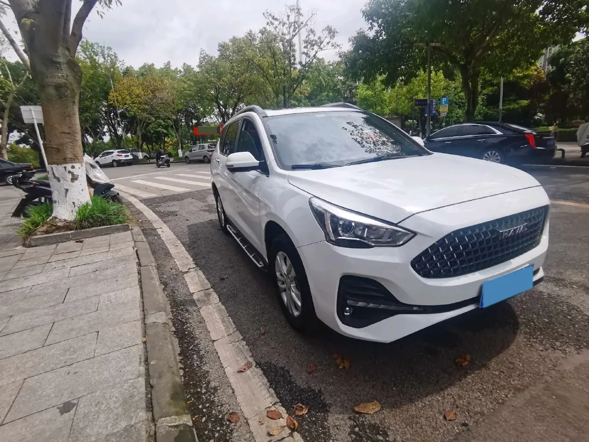 2019 Haval M6 1.5T 150HP L4 7DCT,autocango,china used car exporter,china ev exporter,chinese used car exporter,chinese used ev exporter