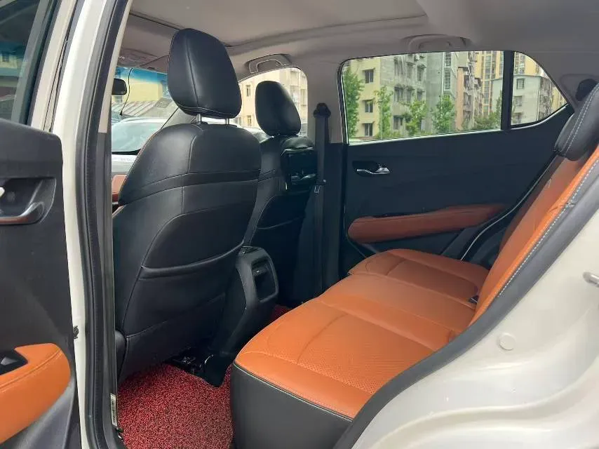 2017 HaiMa S5 Young Edition 1.6L 122HP L4 5MT,autocango,china used car exporter,china ev exporter,chinese used car exporter,chinese used ev exporter