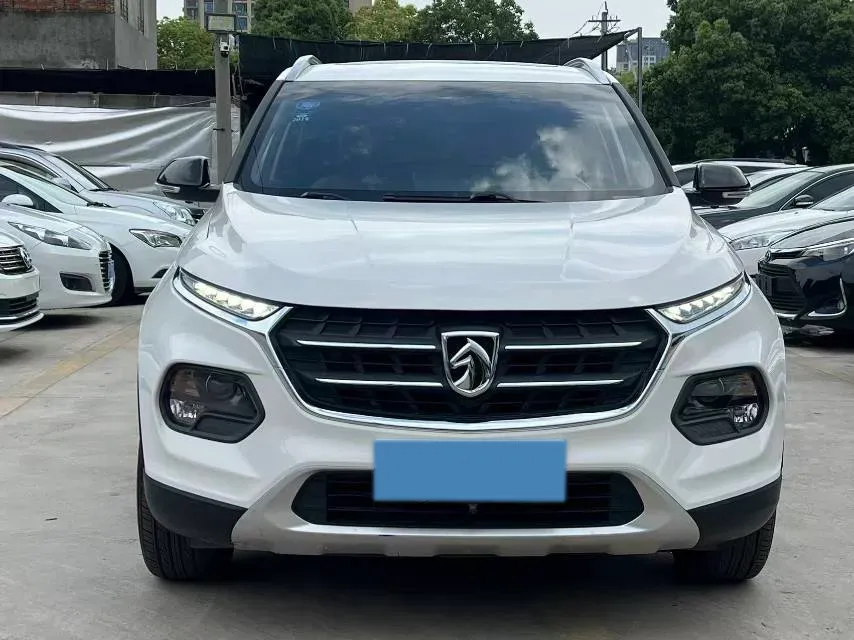 2017 HaiMa S5 Young Edition 1.6L 122HP L4 5MT,autocango,china used car exporter,china ev exporter,chinese used car exporter,chinese used ev exporter