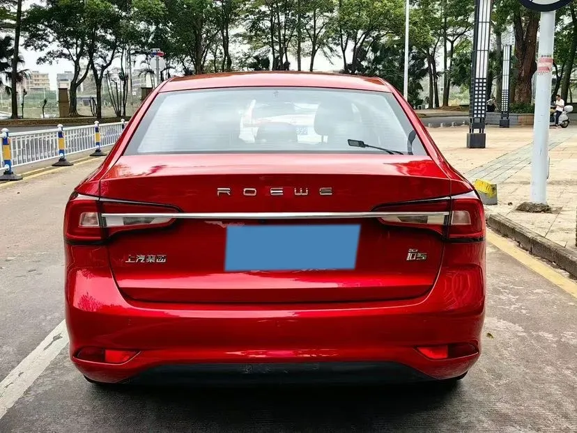 2020 Roewe i5 1.5L 120HP L4 CVT,autocango,china used car exporter,china ev exporter,chinese used car exporter,chinese used ev exporter
