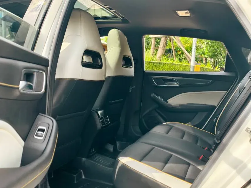 2021 MG MG6 1.5T 181HP L4 7DCT,autocango,china used car exporter,china ev exporter,chinese used car exporter,chinese used ev exporter