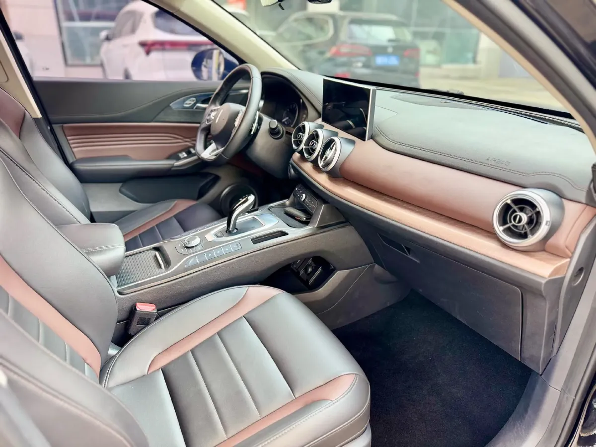 2020 WEY VV5 1.5T 171HP L4 7DCT,autocango,china used car exporter,china ev exporter,chinese used car exporter,chinese used ev exporter