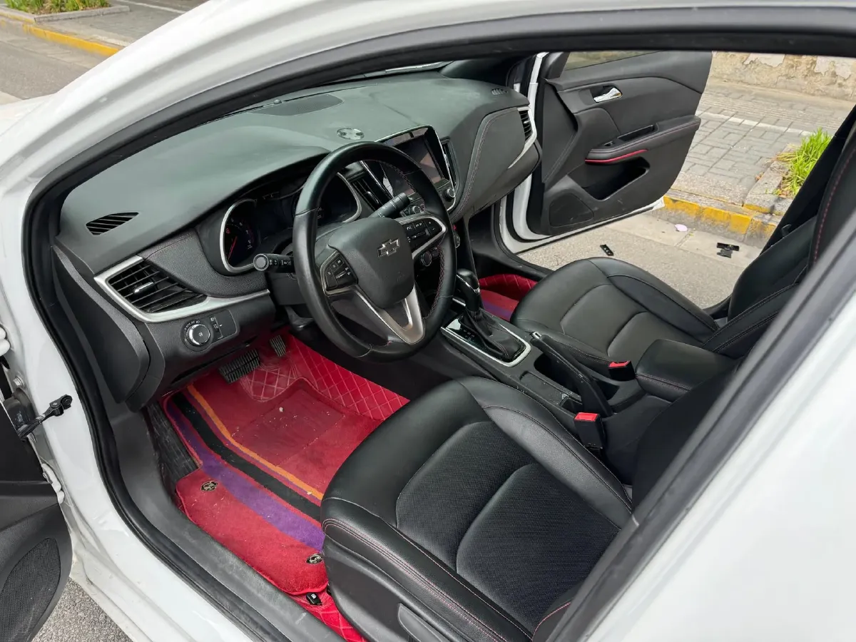 2019 Chevrolet Monza 1.3T 163HP L3 6AT,autocango,china used car exporter,china ev exporter,chinese used car exporter,chinese used ev exporter