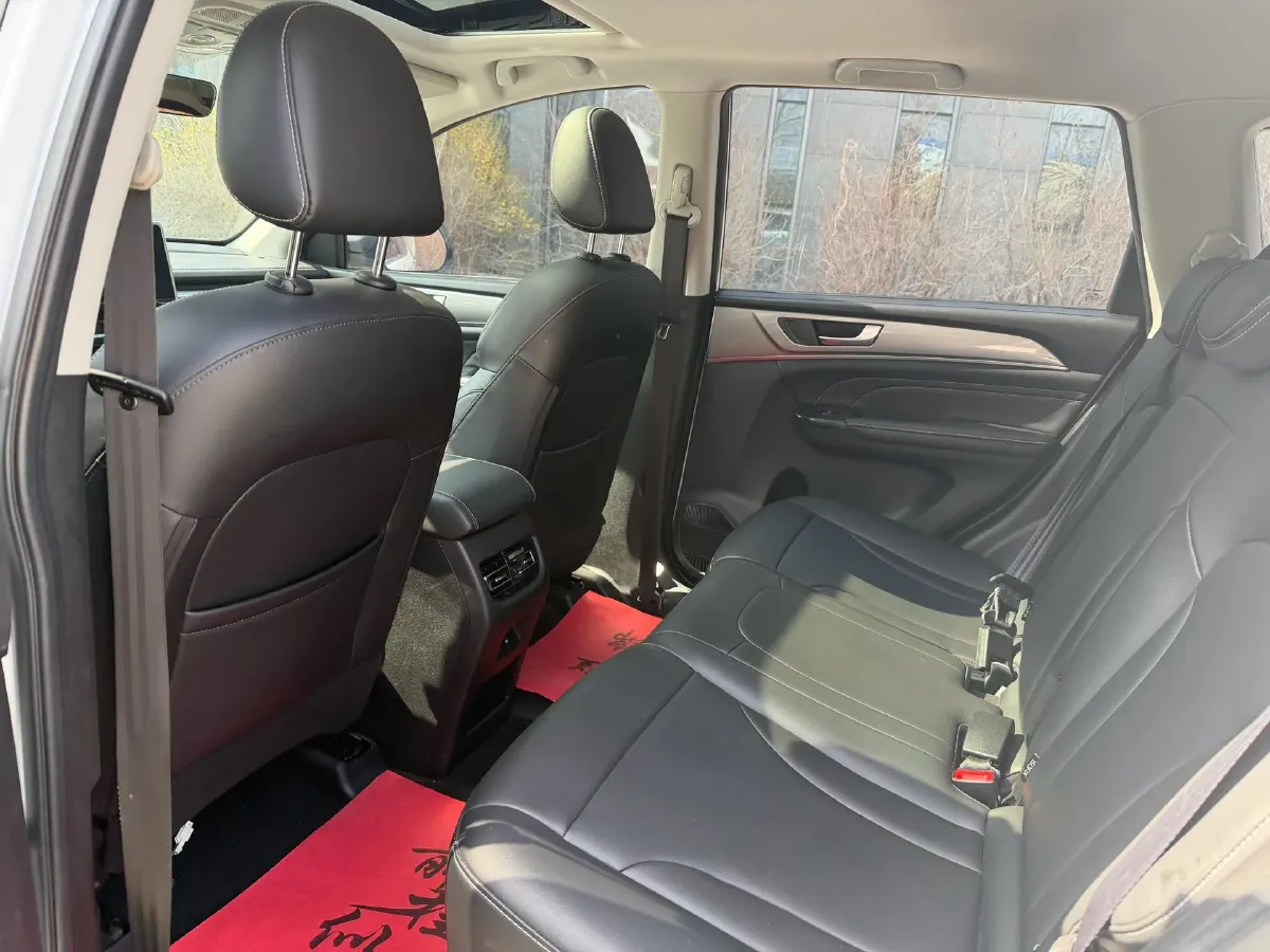 2022 Haval H6 1.5T 184HP L4 7DCT,autocango,china used car exporter,china ev exporter,chinese used car exporter,chinese used ev exporter