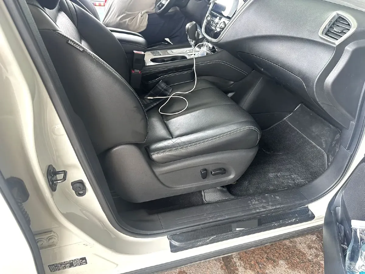 2019 Nissan Murano 2.5L 186HP L4 CVT,autocango,china used car exporter,china ev exporter,chinese used car exporter,chinese used ev exporter