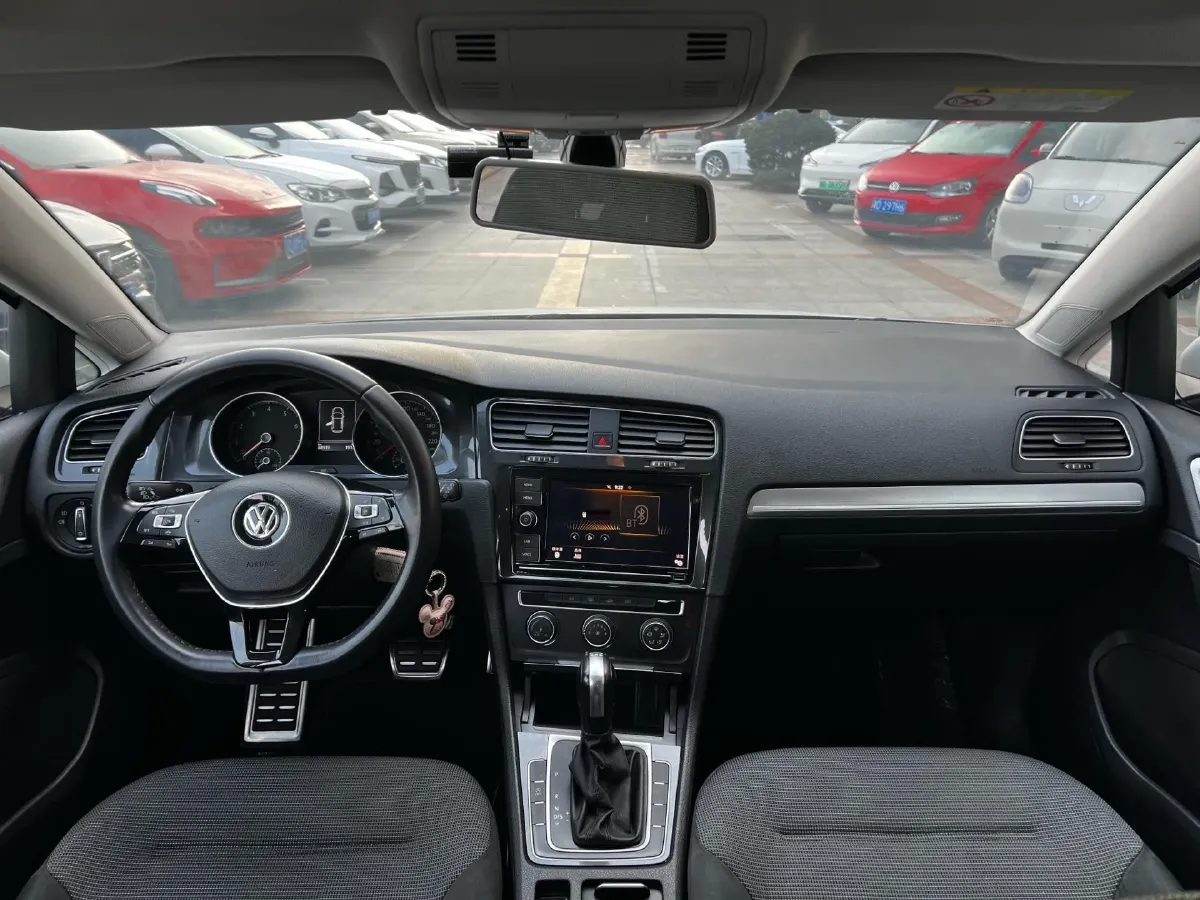 2019 Volkswagen Golf 1.4T 150HP L4 7DCT,autocango,china used car exporter,china ev exporter,chinese used car exporter,chinese used ev exporter