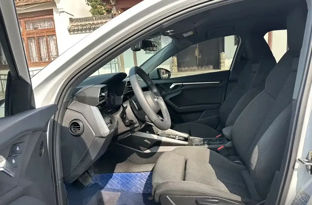 2022 Audi A3 1.4T 150HP L4 7DCT,autocango,china used car exporter,china ev exporter,chinese used car exporter,chinese used ev exporter