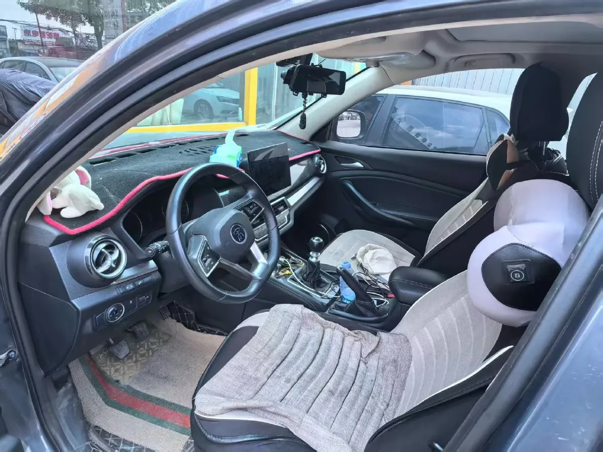 2020 BYD Song 1.5T 160HP L4 6MT,autocango,china used car exporter,china ev exporter,chinese used car exporter,chinese used ev exporter