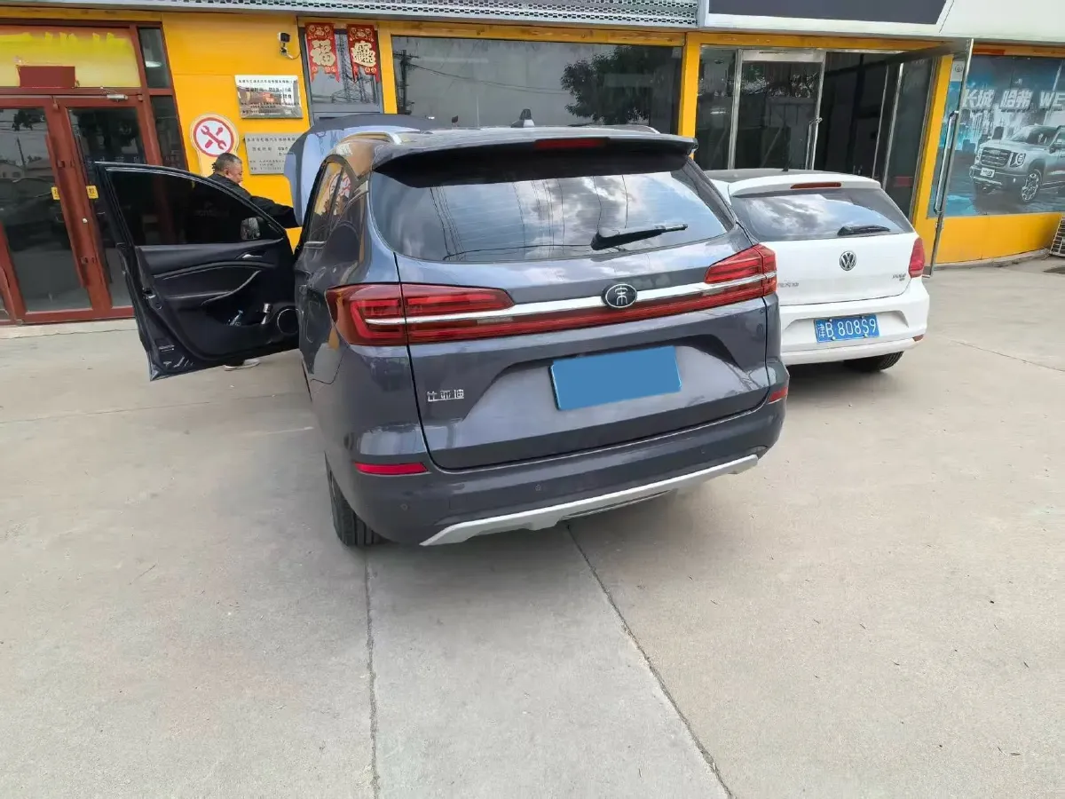 2020 BYD Song 1.5T 160HP L4 6MT,autocango,china used car exporter,china ev exporter,chinese used car exporter,chinese used ev exporter