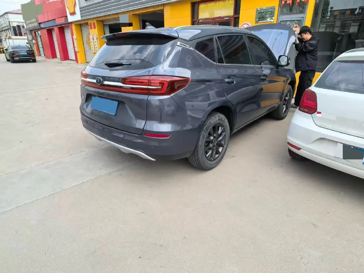 2020 BYD Song 1.5T 160HP L4 6MT,autocango,china used car exporter,china ev exporter,chinese used car exporter,chinese used ev exporter