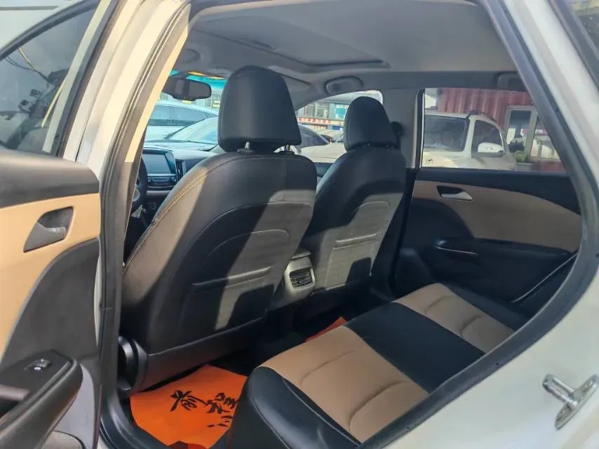 2021 Chevrolet Monza 1.5L 113HP L4 6AT,autocango,china used car exporter,china ev exporter,chinese used car exporter,chinese used ev exporter