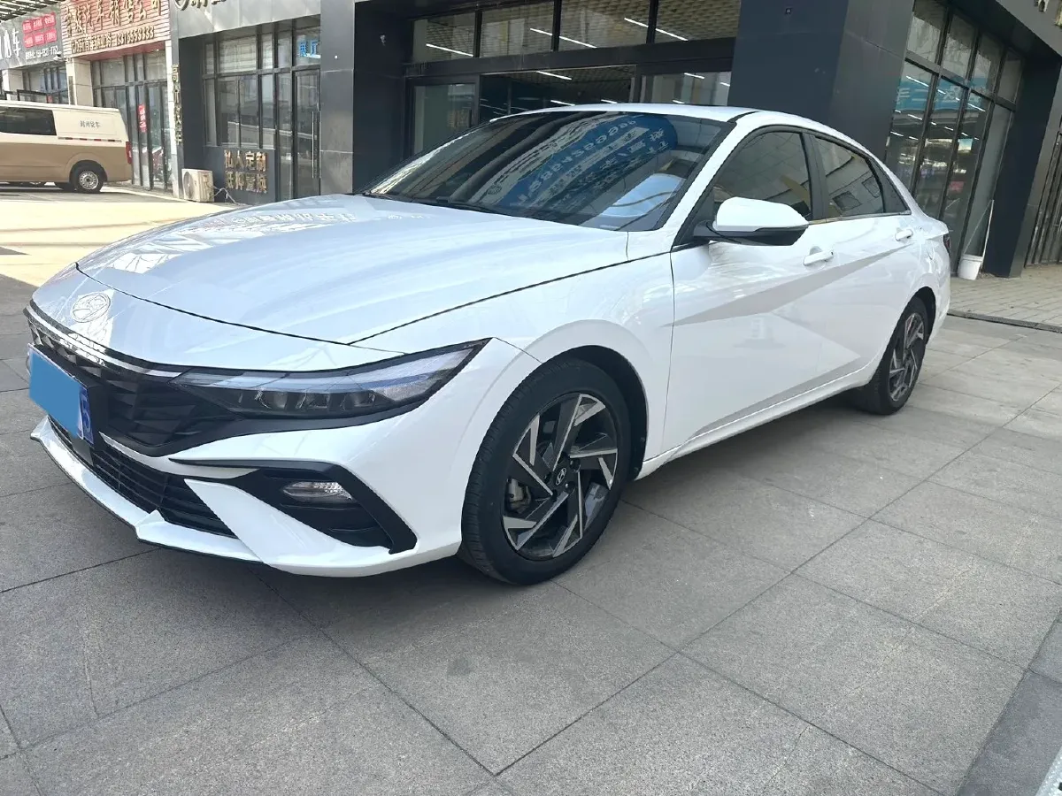 2023 Hyundai Elantra 1.5L 115HP L4 CVT,autocango,china used car exporter,china ev exporter,chinese used car exporter,chinese used ev exporter