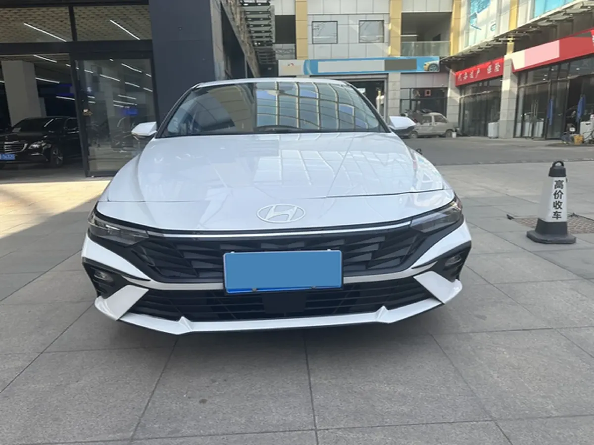 2023 Hyundai Elantra 1.5L 115HP L4 CVT,autocango,china used car exporter,china ev exporter,chinese used car exporter,chinese used ev exporter