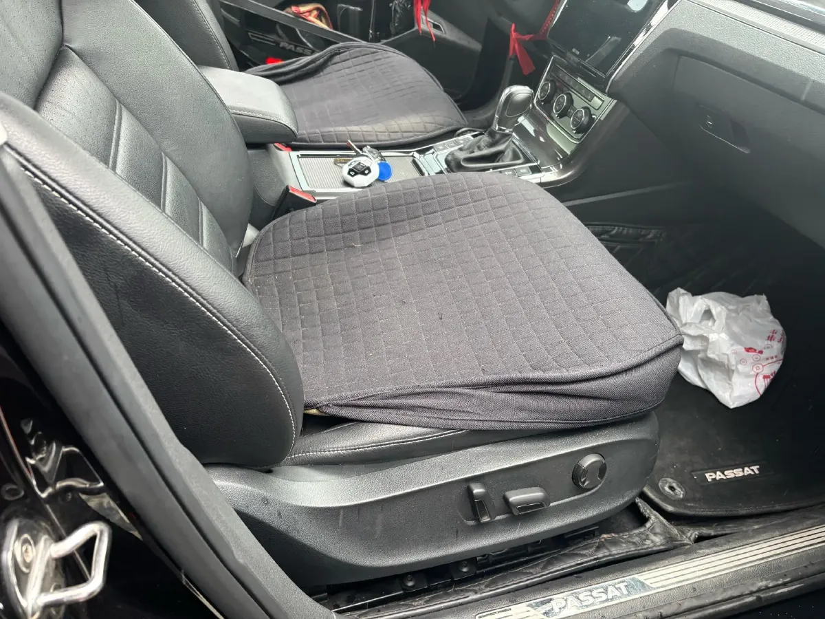 2017 Volkswagen Passat 1.8T 180HP L4 7DCT,autocango,china used car exporter,china ev exporter,chinese used car exporter,chinese used ev exporter