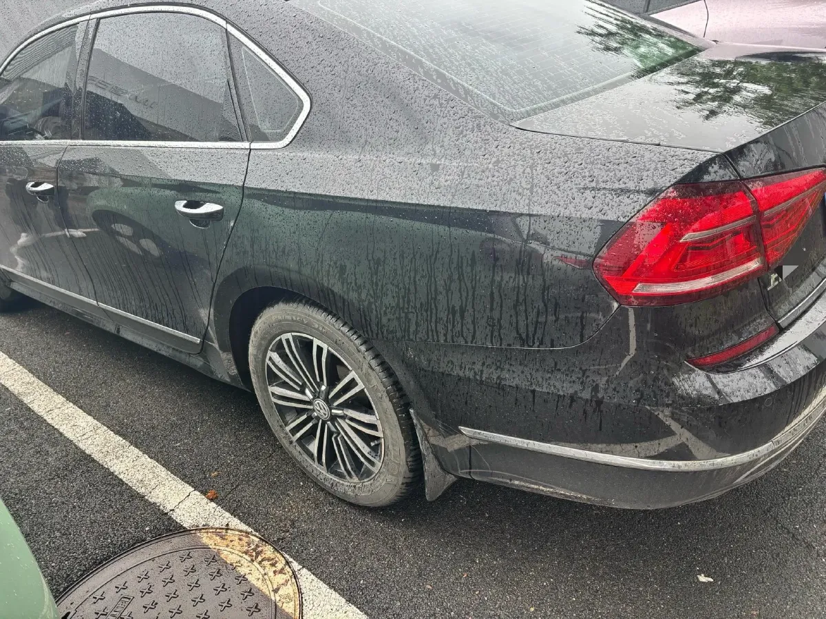 2017 Volkswagen Passat 1.8T 180HP L4 7DCT,autocango,china used car exporter,china ev exporter,chinese used car exporter,chinese used ev exporter