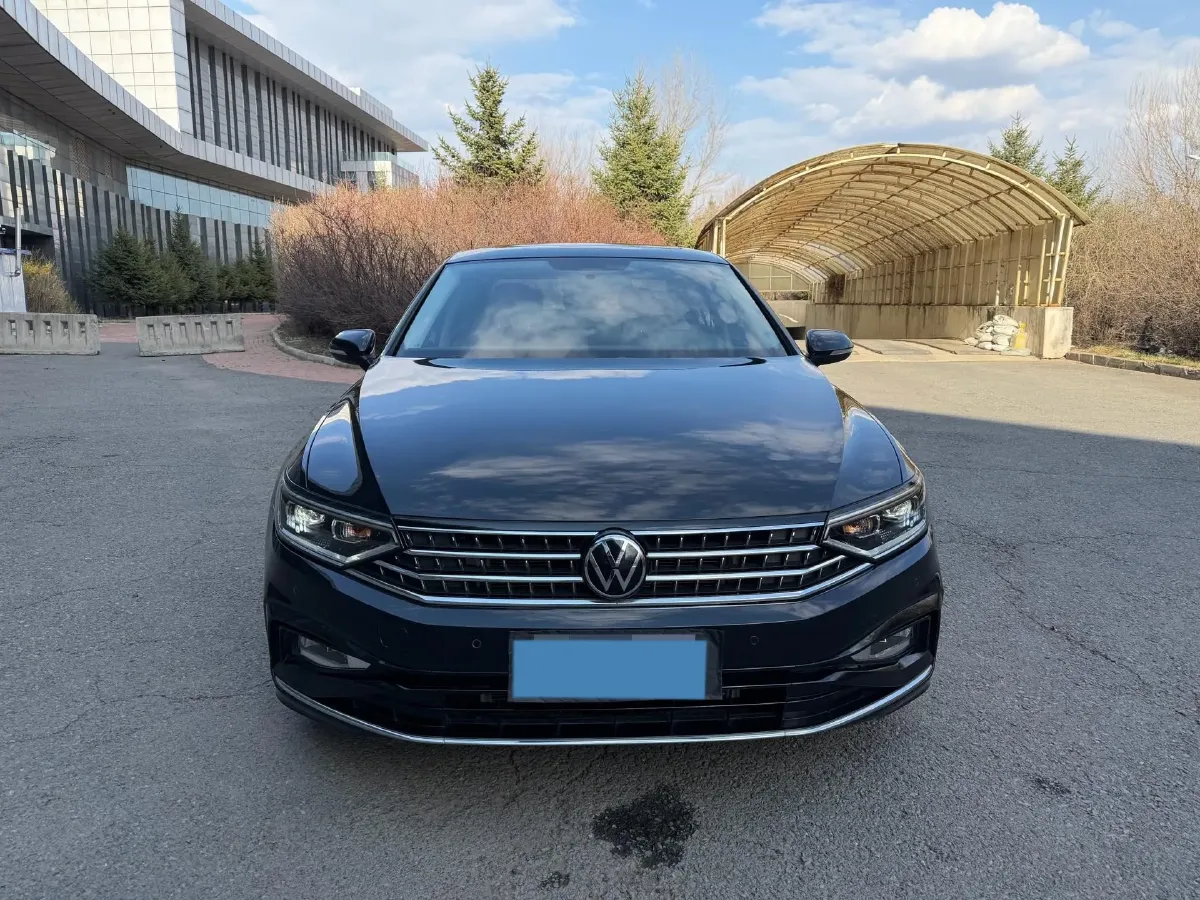 2020 Volkswagen Magotan 1.4T 150HP L4 7DCT,autocango,china used car exporter,china ev exporter,chinese used car exporter,chinese used ev exporter