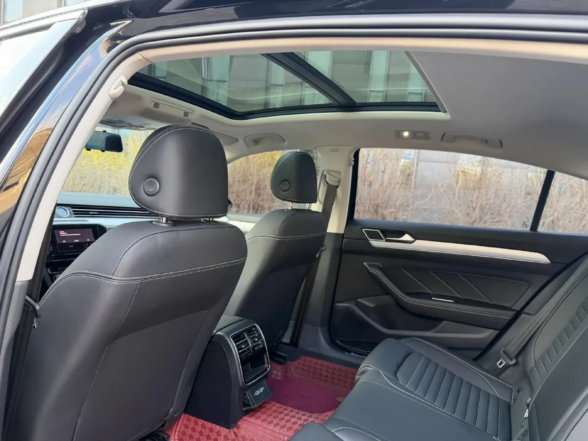 2020 Volkswagen Magotan 1.4T 150HP L4 7DCT,autocango,china used car exporter,china ev exporter,chinese used car exporter,chinese used ev exporter