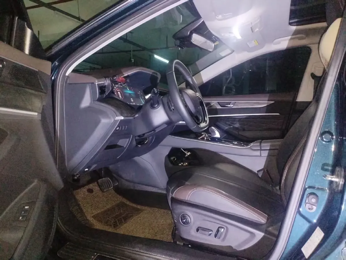 2021 DongFeng Aeolus YiXuan MAX 1.5T 190HP L4 7DCT,autocango,china used car exporter,china ev exporter,chinese used car exporter,chinese used ev exporter