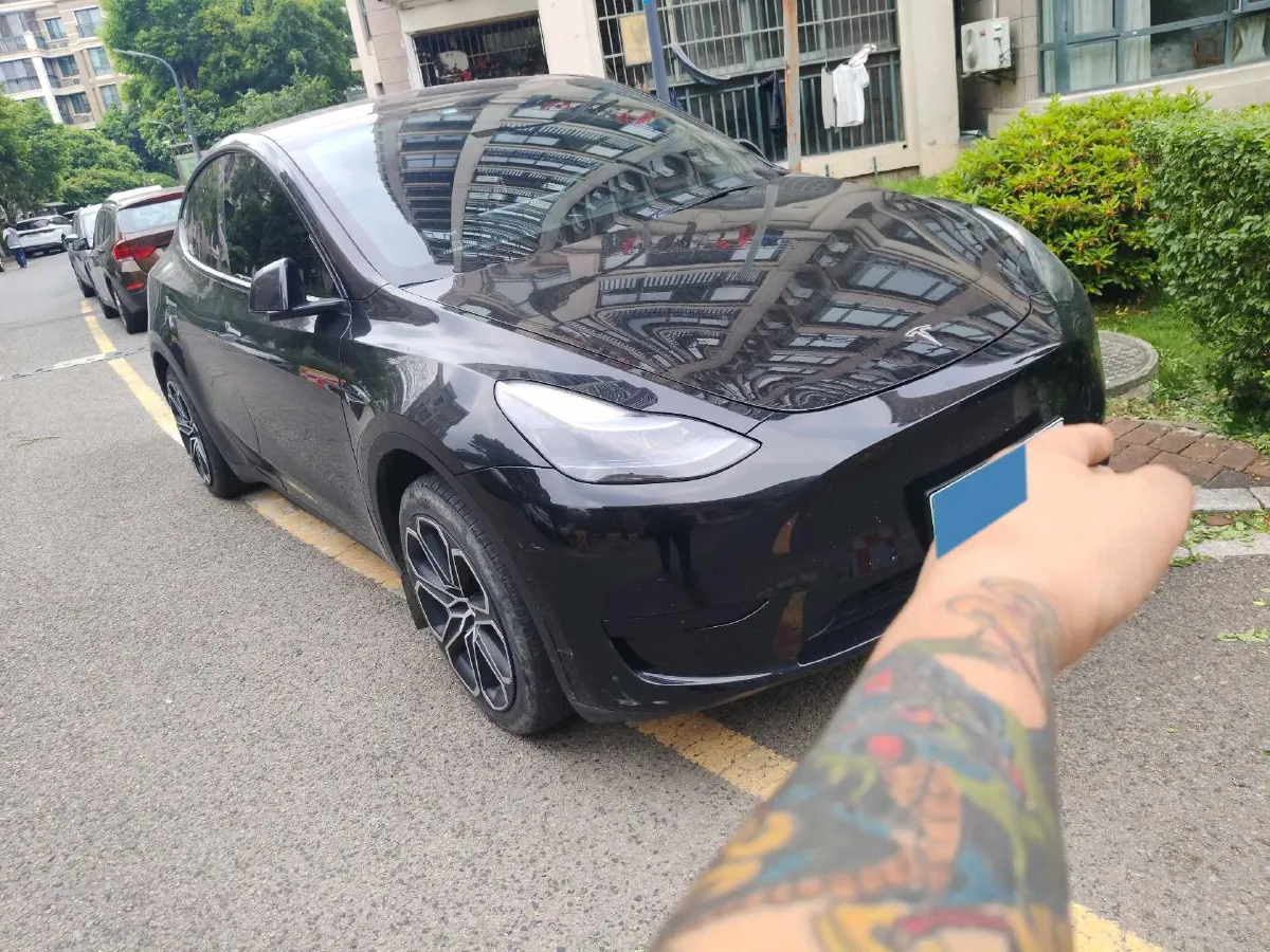 2022 Tesla Model Y BEV 60KWH,autocango,china used car exporter,china ev exporter,chinese used car exporter,chinese used ev exporter