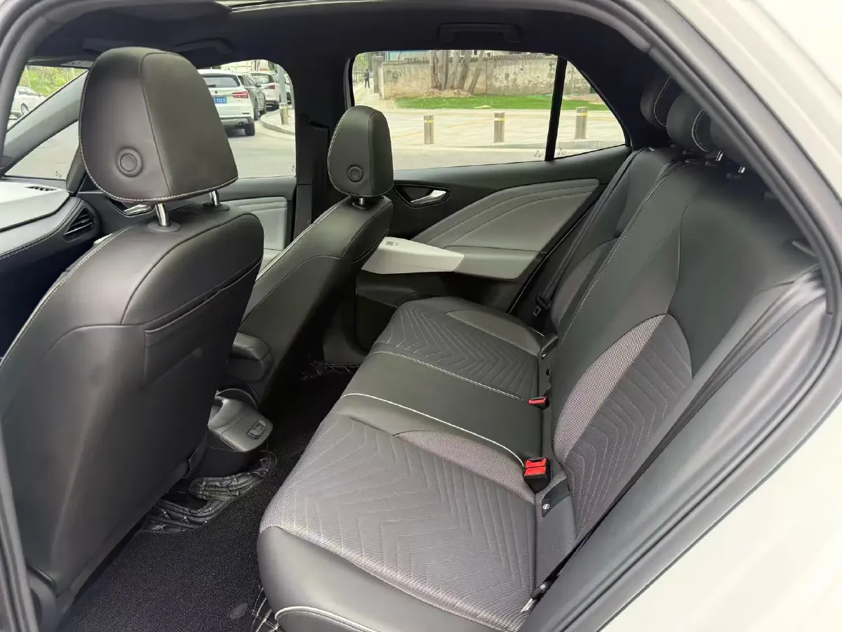 2025 Reach Ren T30 BEV,autocango,china used car exporter,china ev exporter,chinese used car exporter,chinese used ev exporter