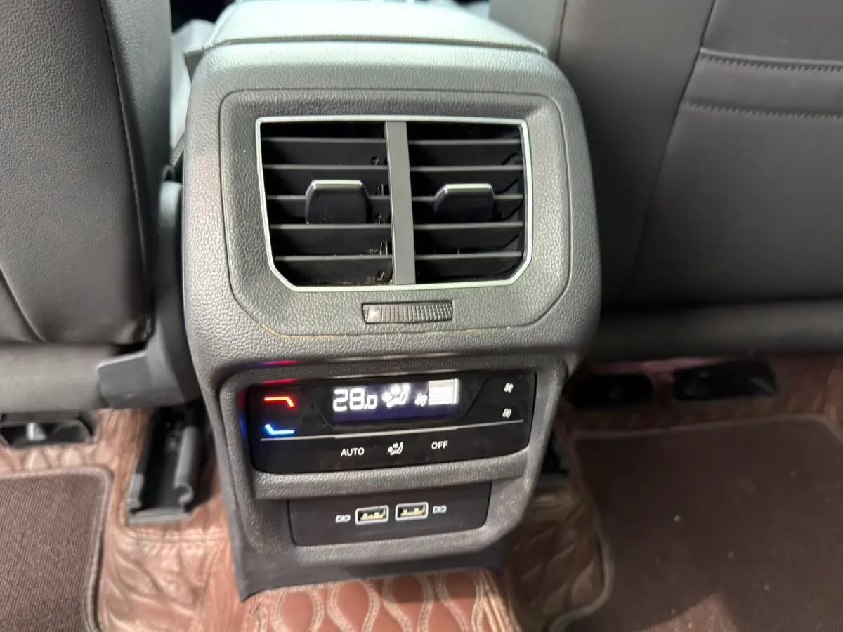 2022 Volkswagen Tayron 1.4T 150HP L4 7DCT,autocango,china used car exporter,china ev exporter,chinese used car exporter,chinese used ev exporter