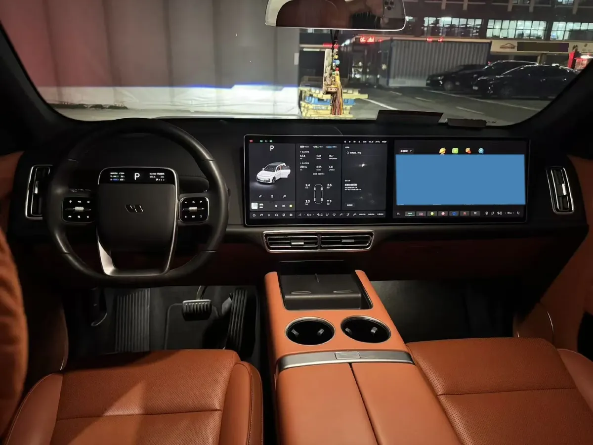 2024 Li L8 Range Extended 154HP REEV 42.8KWH,autocango,china used car exporter,china ev exporter,chinese used car exporter,chinese used ev exporter