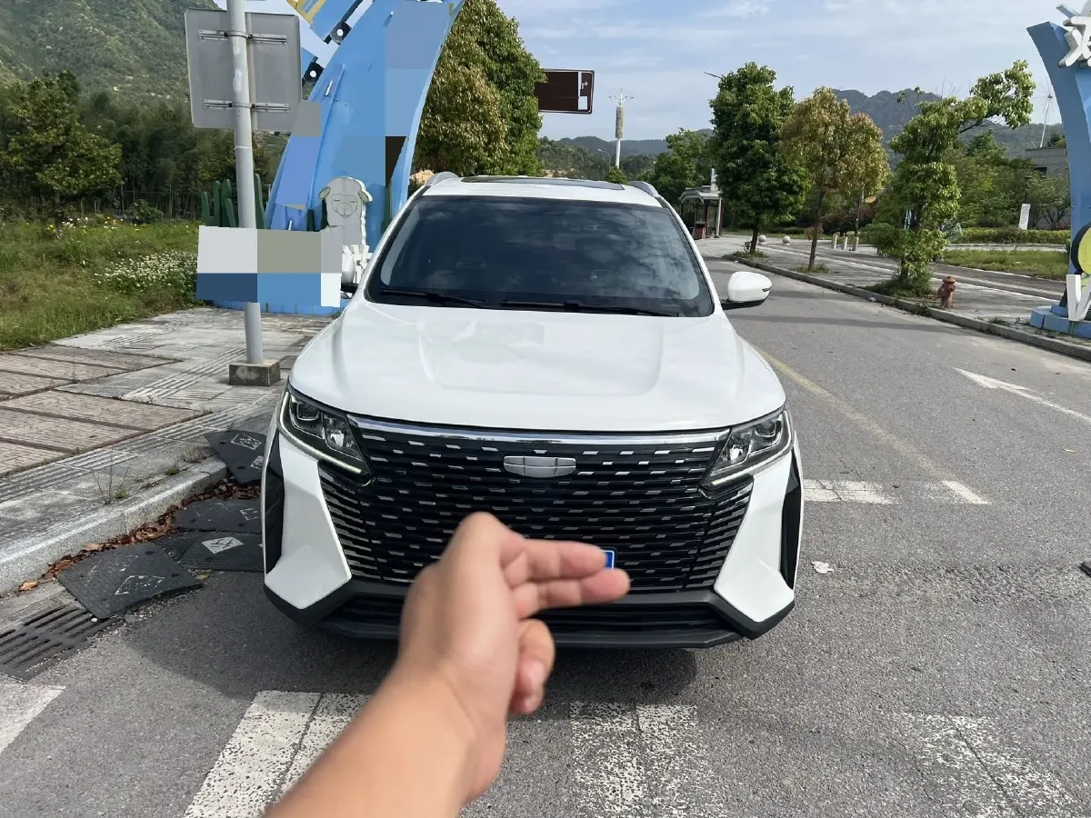 2024 Geely OkavangoPRO 1.5T 181HP L4 7DCT,autocango,china used car exporter,china ev exporter,chinese used car exporter,chinese used ev exporter