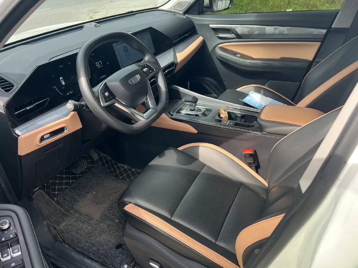 2024 Geely OkavangoPRO 1.5T 181HP L4 7DCT,autocango,china used car exporter,china ev exporter,chinese used car exporter,chinese used ev exporter