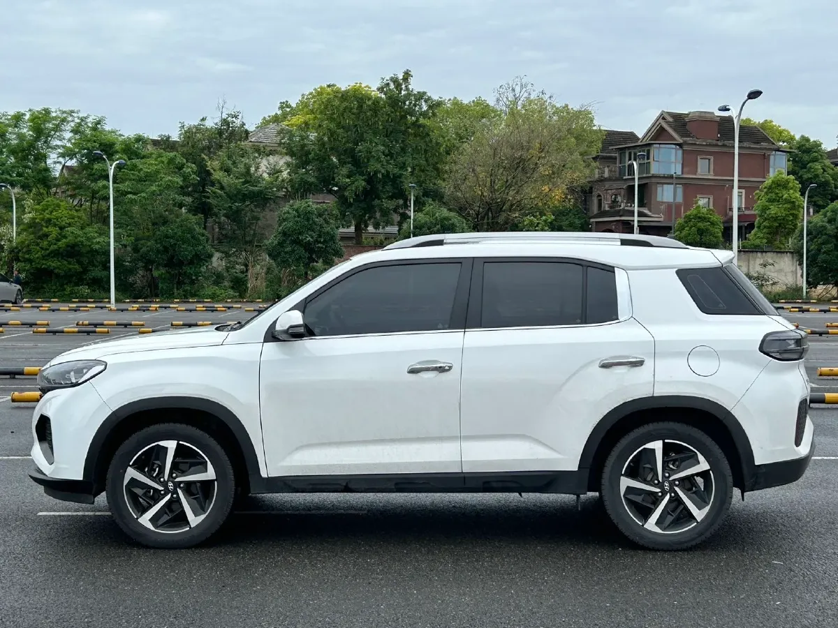 2021 Hyundai ix35 2.0L 160HP L4 6AT,autocango,china used car exporter,china ev exporter,chinese used car exporter,chinese used ev exporter