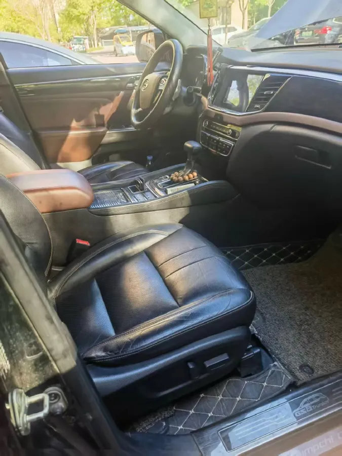 2017 GAC Trumpchi GS8 2.0T 201HP L4 6AT,autocango,china used car exporter,china ev exporter,chinese used car exporter,chinese used ev exporter