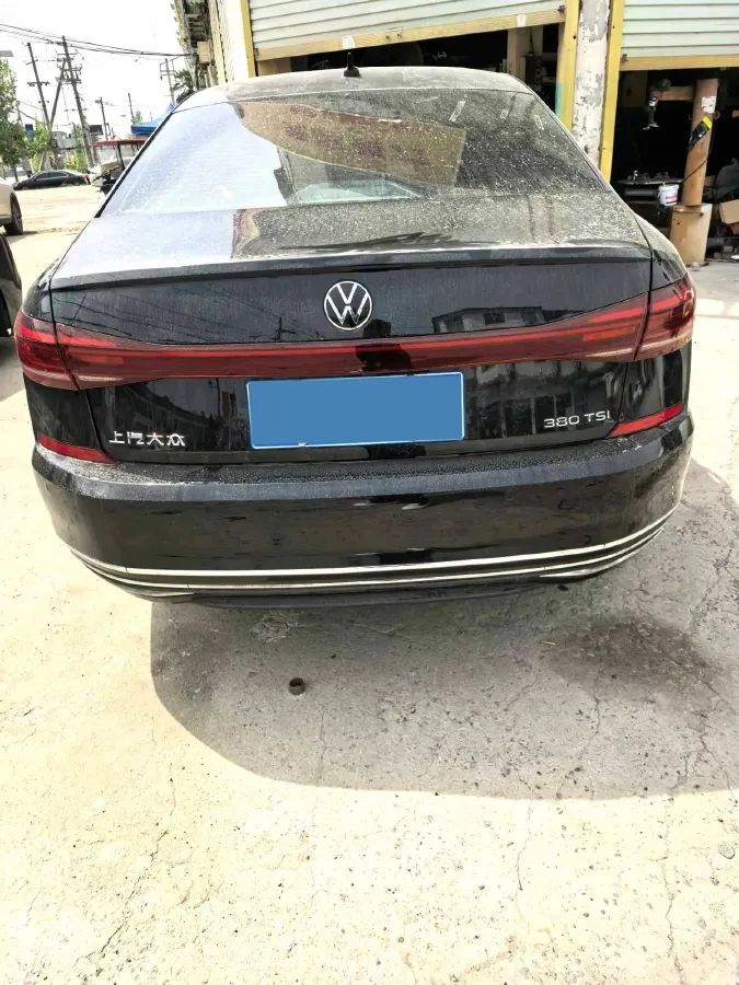 2025 Volkswagen Passat 2.0T 220HP L4 7DCT,autocango,china used car exporter,china ev exporter,chinese used car exporter,chinese used ev exporter