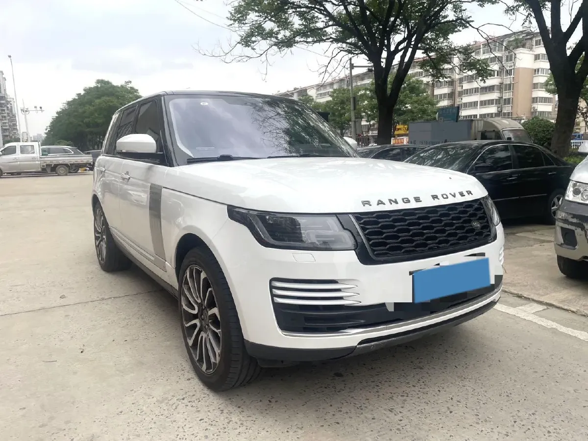 2018 Land Rover Range Rover Evoque 2.0T 241HP L4 9AT,autocango,china used car exporter,china ev exporter,chinese used car exporter,chinese used ev exporter