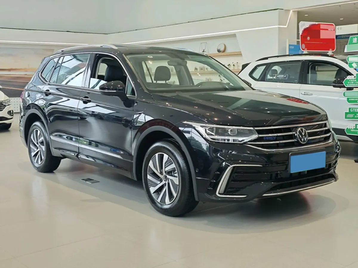 2023 Volkswagen Tiguan L 1.4T 150HP L4 6DCT PHEV 13KWH,autocango,china used car exporter,china ev exporter,chinese used car exporter,chinese used ev exporter