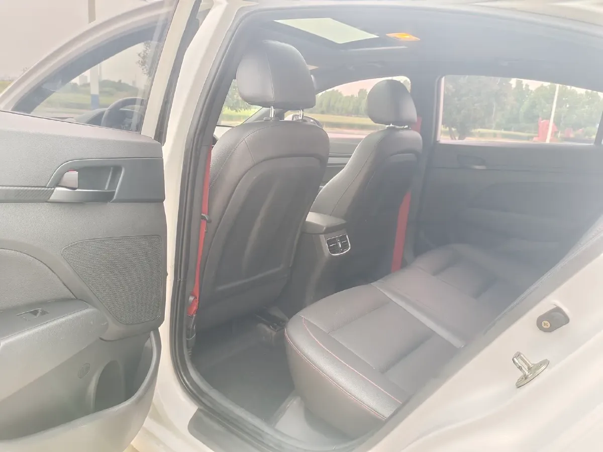 2020 Hyundai Elantra 1.4T 130HP L4 7DCT,autocango,china used car exporter,china ev exporter,chinese used car exporter,chinese used ev exporter