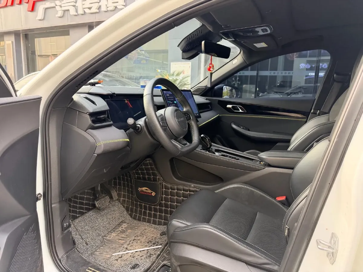 2023 LYNK&CO 01 2.0T 254HP L4 8AT,autocango,china used car exporter,china ev exporter,chinese used car exporter,chinese used ev exporter